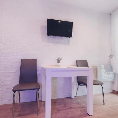 Blue Mare Pod Wiewiorka 公寓 *